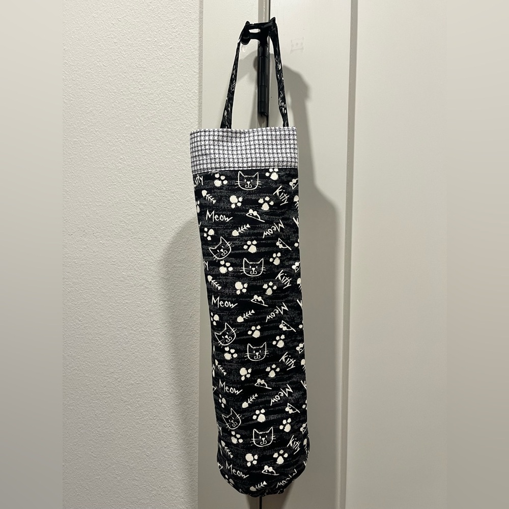 Handmade Cotton Black and White Cat Print Bag Holder. Made By My Momma!🥰Joy